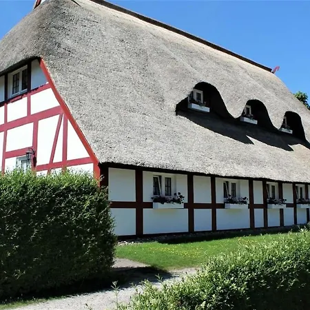 Holiday home With Terrace In Kluetz *